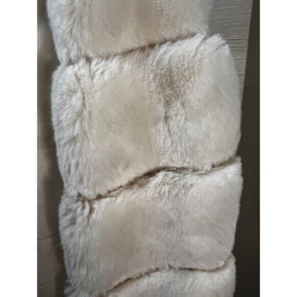 Papaya Womens Faux‎ Fur Ivory Sleeveless Vest Size Small - Picture 4 of 4